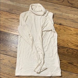 American Eagle turtleneck